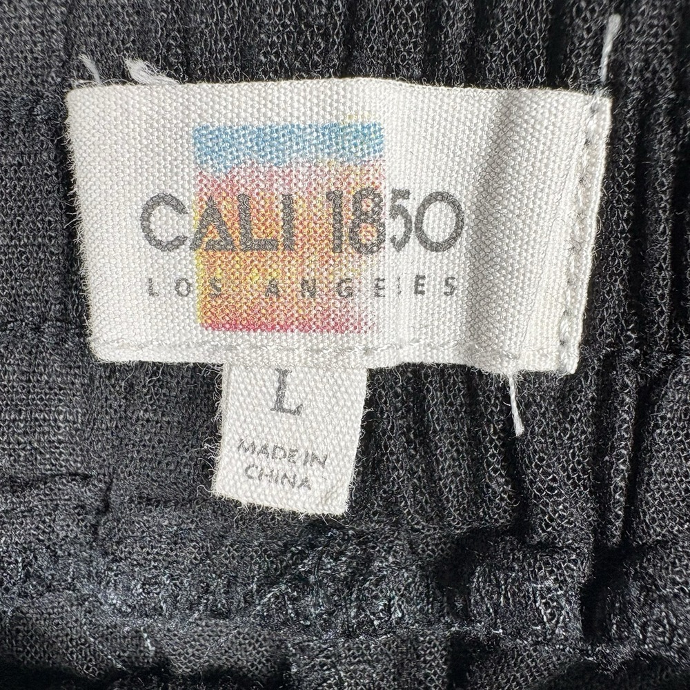 Cali 1850 Los Angeles Womens Large Black Embroidered Detail Pull On Shorts - Picture 4 of 5